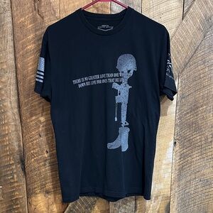 Grunt Style No Greater Love T-shirt Size Medium ~D23